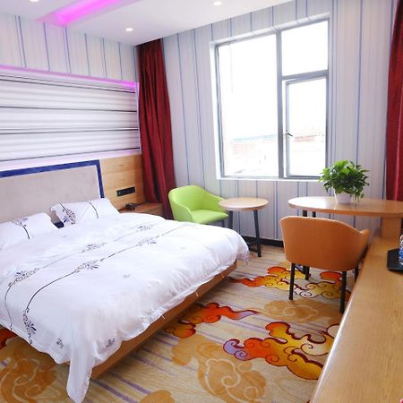 Kunming Mengda Holiday Hotel Eksteriør bilde