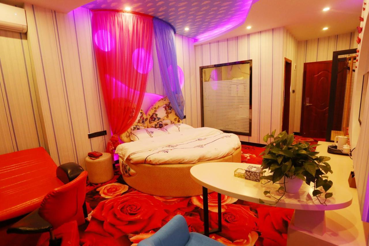 Kunming Mengda Holiday Hotel Eksteriør bilde